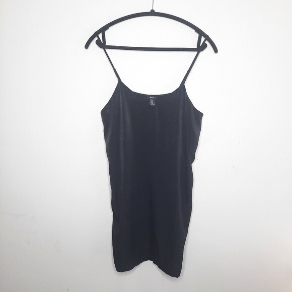 Forever 21 Cami Bodycon Mini Dress Size Medium New with Tag - Picture 1 of 4
